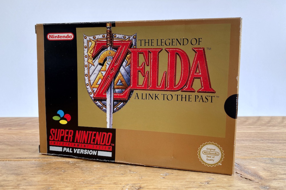 The Legend of Zelda A link to the Past PAL Box